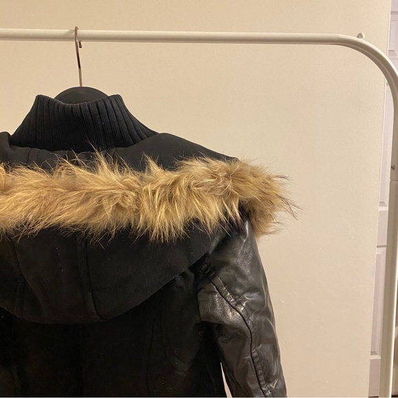 RUDSAK WINTER OUTERWEAR with real fur - Picture 9 of 11